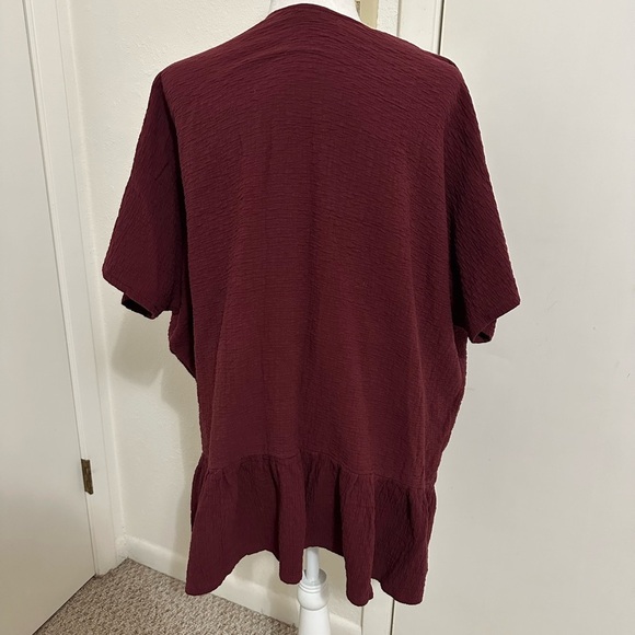 Do everything in love casual burgundy lightweight open ruffled cardigan one size - Picture 4 of 6
